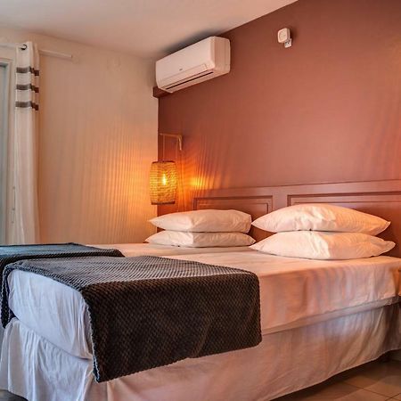 Hotel Pelican Schoelcher Ngoại thất bức ảnh